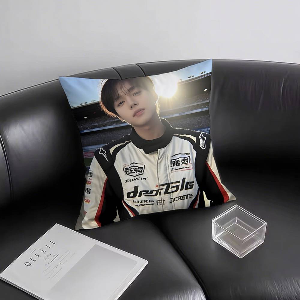 1 Stück W-Weak H-Hero P-Park J-Jihoon Kissenbezug Quadratisch Schlafzimmer Sofa Freizeit Komfort Kissen Auto Wohnzimmer Heimdekoration