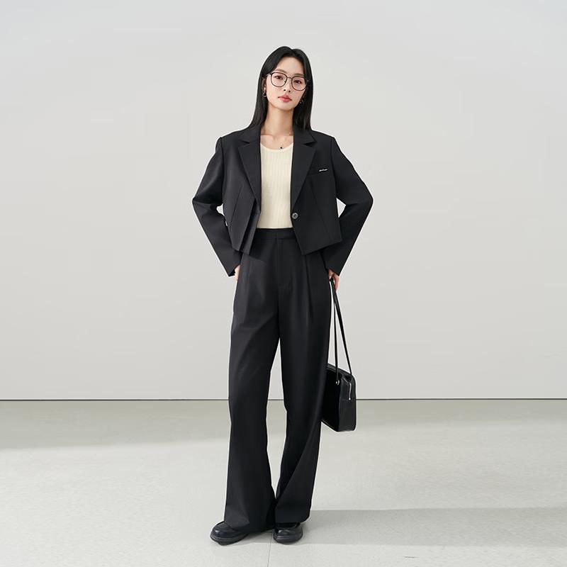 

Women s Professional Suit Set S