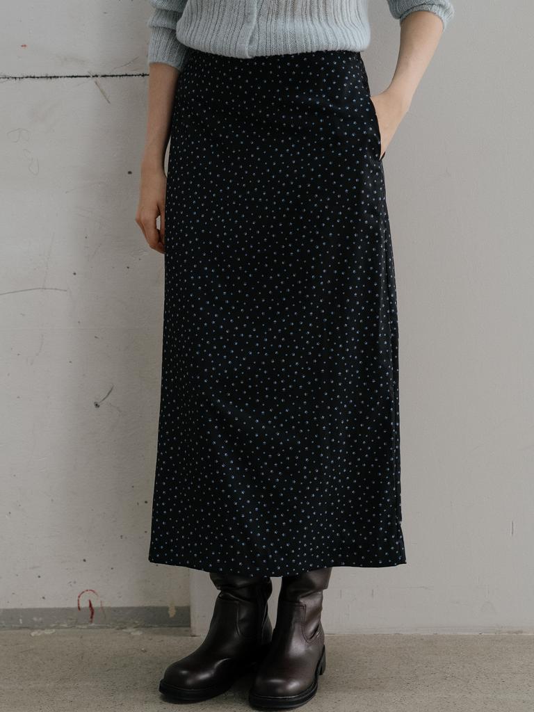 Peulibeo07 Floral Long Skirt Frfa01Sk01_Navy
