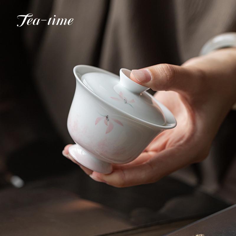 Handbemalte Rosa Orchidee Gaiwan Keramik-Teeschale Ästhetisches Chinesisches Porzellan Chawan Weißes Porzellan Deckelschale Teezubereiter Werkzeug