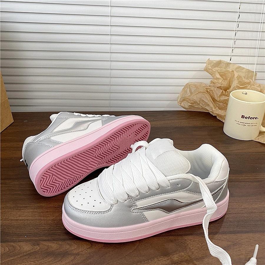 Student leisure niche design board shoes trendy new Harajuku flat-bottomed street sports shoes women