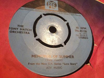 7inch Record TONY HATCH ORCHESTRA - Memories Of Summer 7N45120 Pye Records 1972 UK Soundtracks & Musicals Used