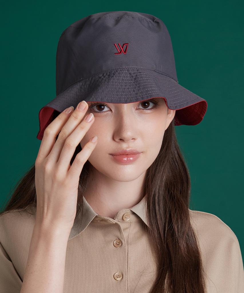Hwaiteusaenjeu Reversible Basic Bucket Hat Bellinter (2 Colors)