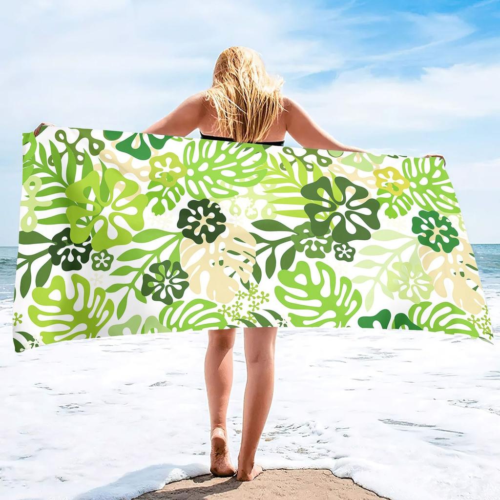 Tropisches Monstera-Blatt bedrucktes Strandtuch Schnelltrocknendes Polyester Badetuch Grünes Palmen-Sandfreies Handtuch für den Sommerurlaub