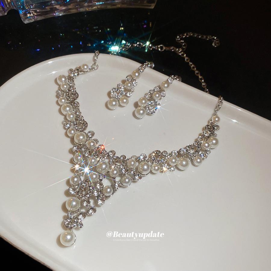 Elegant Rhinestone Faux Pearl Geometric Earrings & Necklace Set