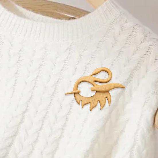 Drewniana Broszka Zwierzęca Panda Łabędź Wiewiórka Swetry Szaliki Przypinki Broszki Odznaki Miękka