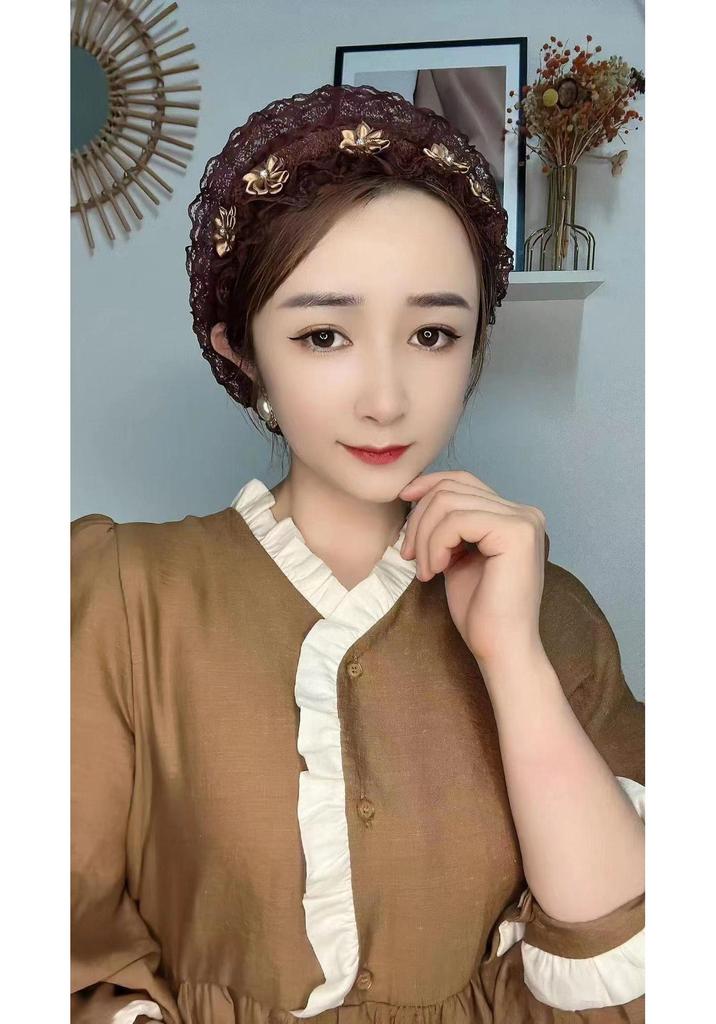 2025 Four Seasons Lace Hat: Windproof White Head Cover with Small Flowers