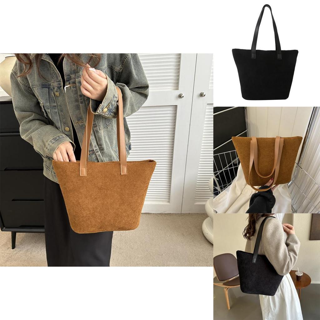 Fashionable Vintage Inspired Tote Bag For Women With Spacious Design And Soft Fabric