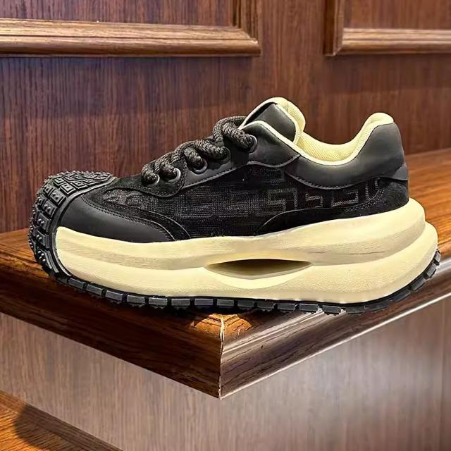 

New Men s Thick soled Height Increasing Sneakers Outdoor Wear resistant Soft soled Casual Running Shoes Zapatos para hombres 44 чёрный