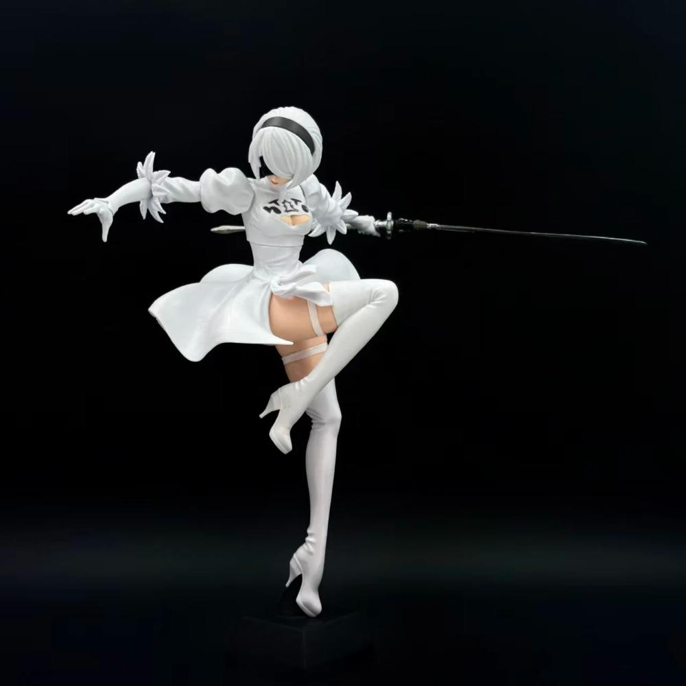 24CM NieR Automata YoRHa No. 2 Tip B figma 2B Yaşam Formu Kaine Nier PVC Aksiyon figürü bebek model Koleksiyonluk heykel figura hediye