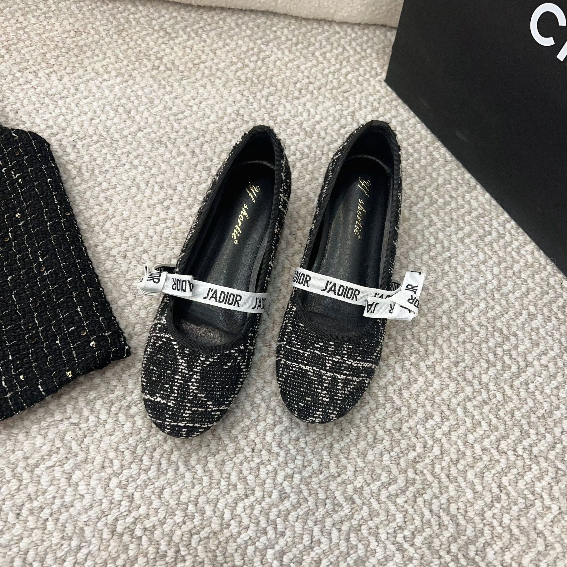 

Cowhide version~ Leather round head Mary Jane women s shoes French retro ballet shoes women s versatile shallow mouth flat-soled single shoes 39