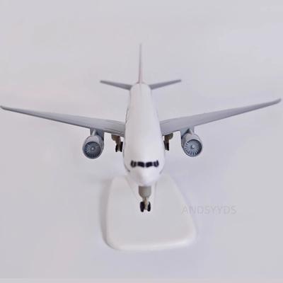 Druckguss Flugzeug Emirates Airlines Flugzeug B777 Metall 20cm Legierungsflugzeug 1:400er Maßstab mit Fahrwerk Flugzeug Ausstellungsmodell