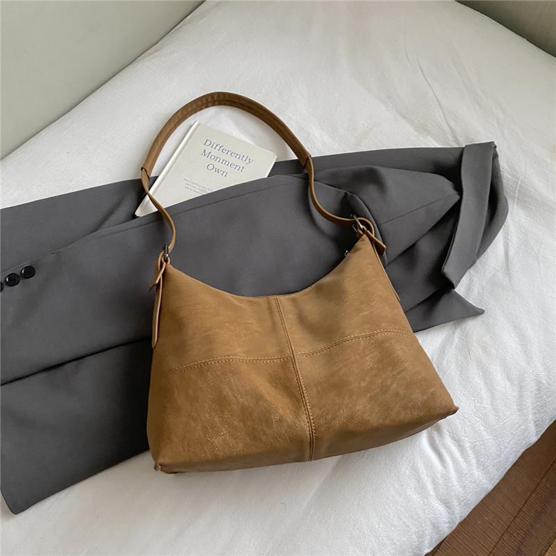 PU Shoulder Bag Women Fashion Hobo Bag With Minimalist Design Soft Texture Handbag Everyday Use