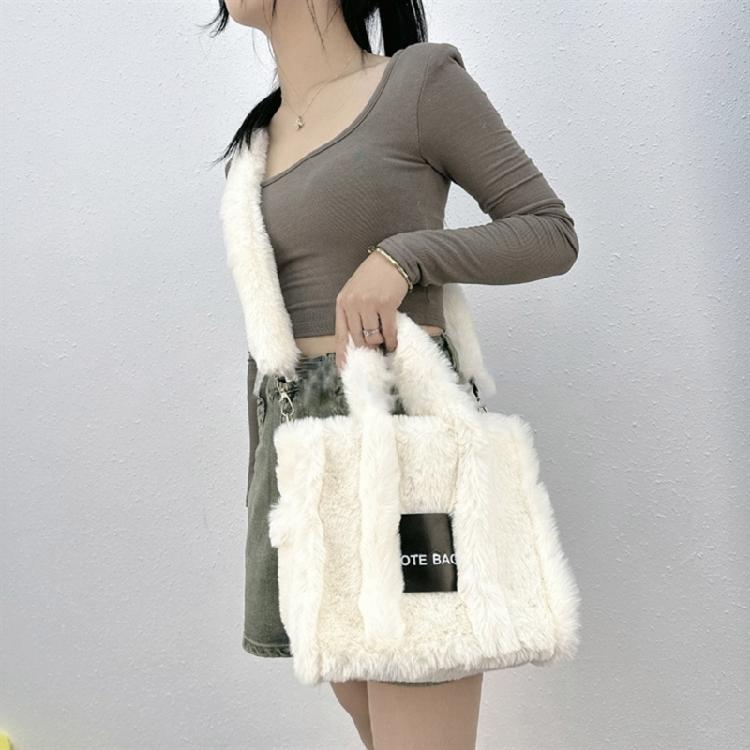 Womens Large Capacity Handbag Female Plush Messenger Bag Shoulder Crossbody Bag