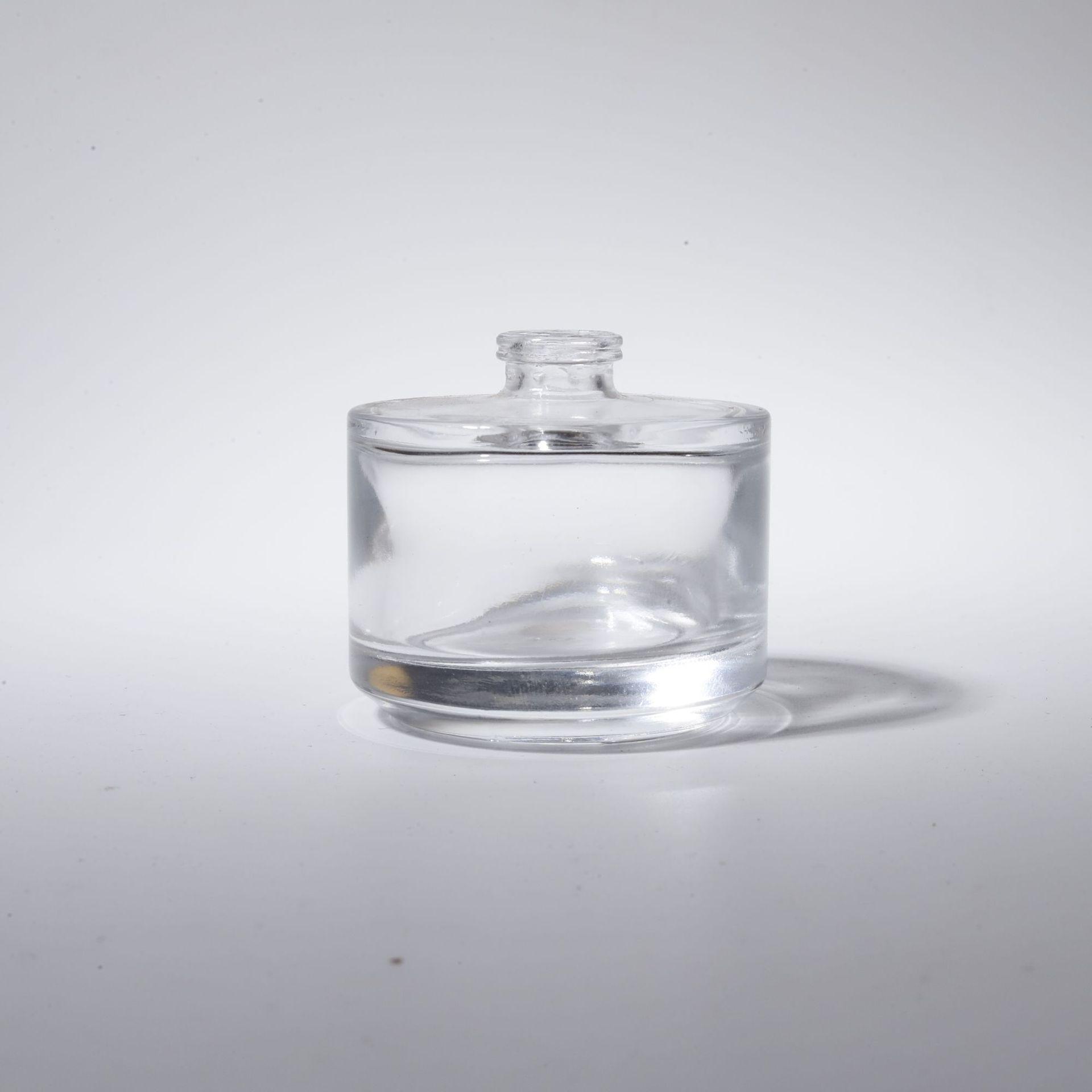 Gradient Glass Perfume Decanter Spray Bottle - Flat Square Design (30ml, 50ml, 80ml, 90ml)