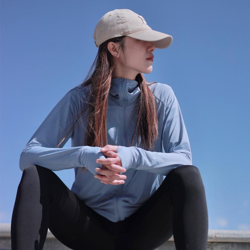 Women's Summer UV Protection Ice Silk Jacket - Lightweight, Breathable, and Original Yarn with Large Brim for Sun Safety