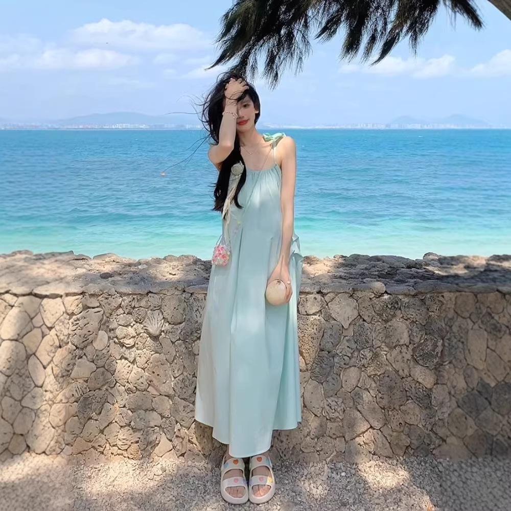 

Women’s Elegant Midi Camisole Dress - Summer Collection: Sweet, Cool, and Versatile Style L