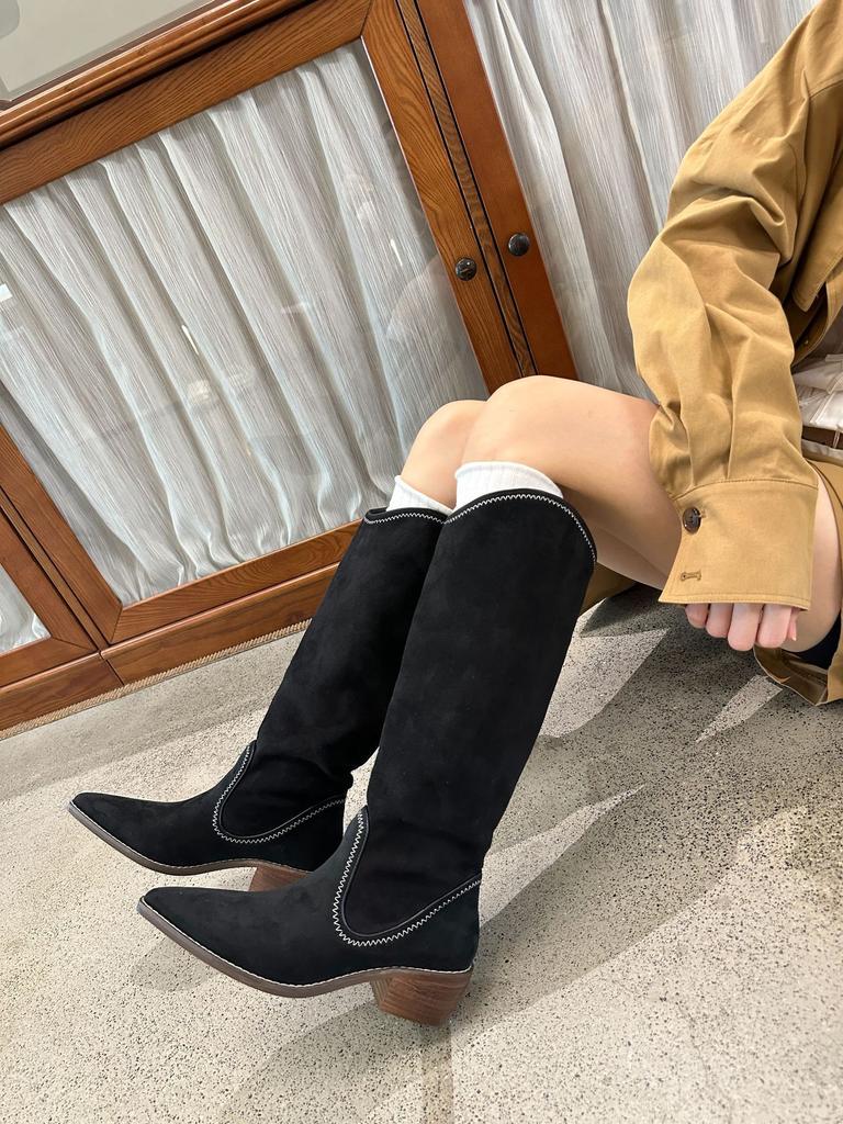 2025 European and American new fashionable metal pointed matte leather high boots thick heel sleeve thin western denim