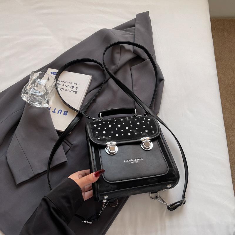 Backpack female niche leisure students class small schoolbag new lightweight travel backpack