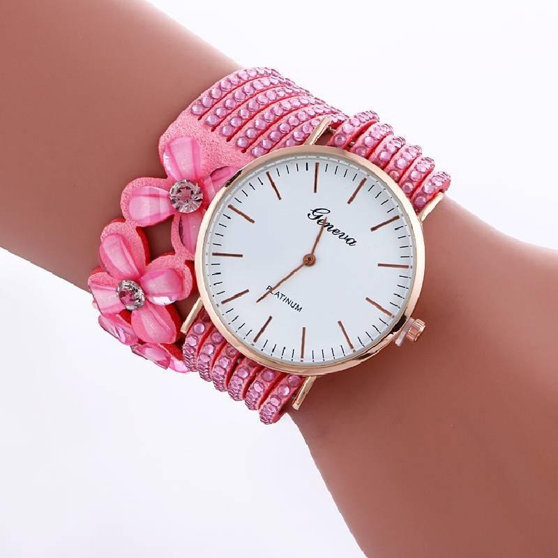 Elegant Floral Quartz Bracelet Watch Fashionable Women's Jewelry Timepiece