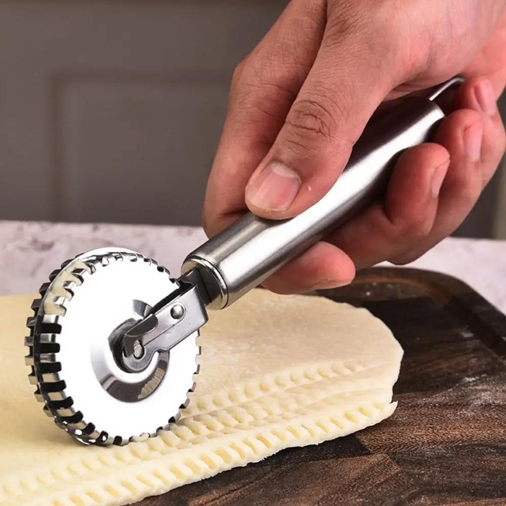 1 Stück Ravioli-Schneider Edelstahlrad, Perfekt zum Schneiden, Versiegeln und Crimpen von Frischer Pasta Teig Küchenwerkzeug für Zuhause