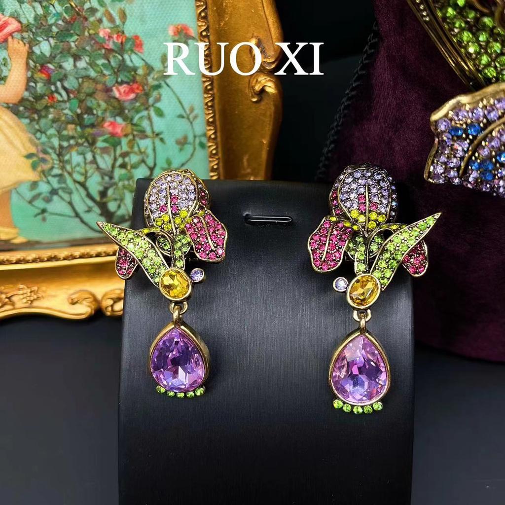 Ornamenti Vintage Perle Viola Viola Lavanda Lusso Leggero Industria Pesante Collana e Orecchini Suite