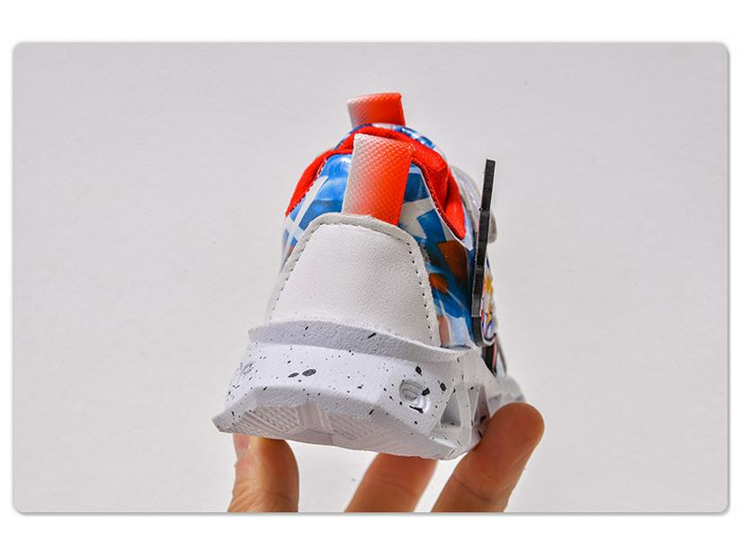 Luminous Leather Children's Running Shoes with Cartoon Design for Boys - Spring & Autumn Style 025