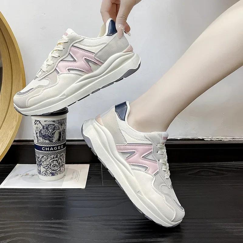 Mote 2024 Nye Damesko Løpesko Pustende Platform Sneakers Sommer Luftmaske Damesportssko Utendørs Snøring Fritidssneakers