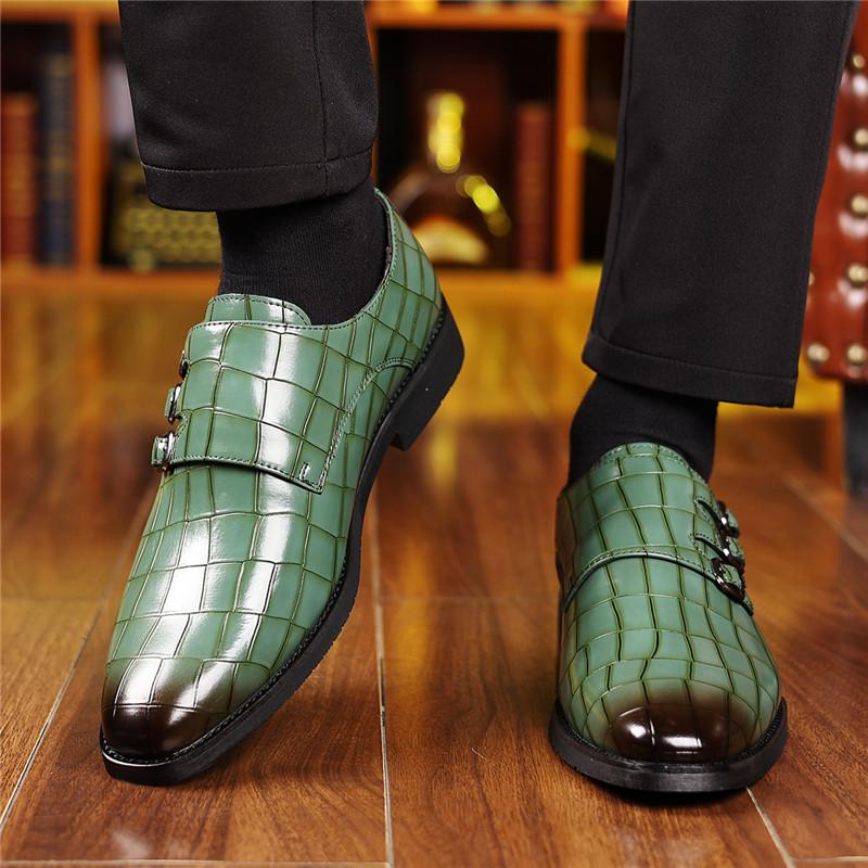 New British Buckle Monk Strap Loafers Pointed Crocodile Pattern Shoes For Men Designer Formal Wedding Dress Homecoming Footwear