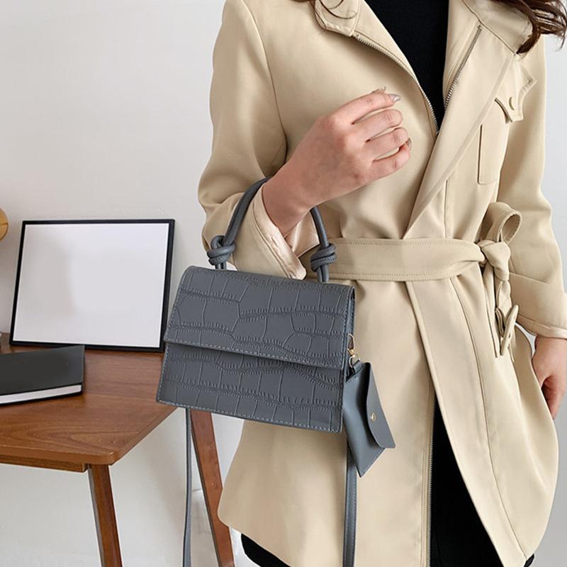 Fashion Crocodile Pattern Shoulder Bag Large Capacity Crossbody Bag for Women Versatile Handbag Square Messenger Bag with Small Purse ARI