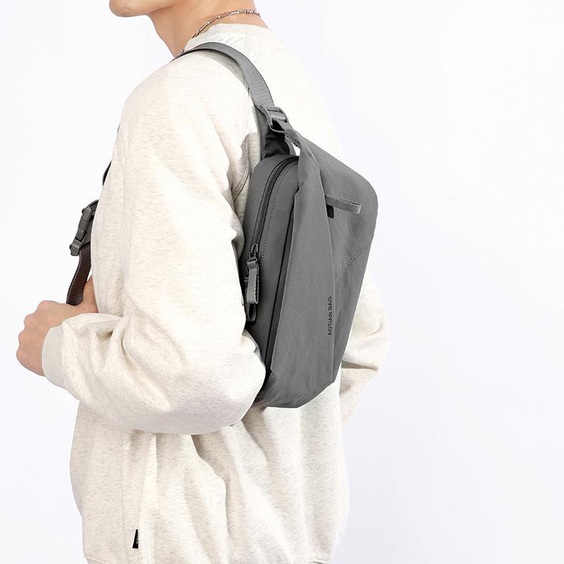Men's Sports Waist Bag Crossbody Bag Chest Bag