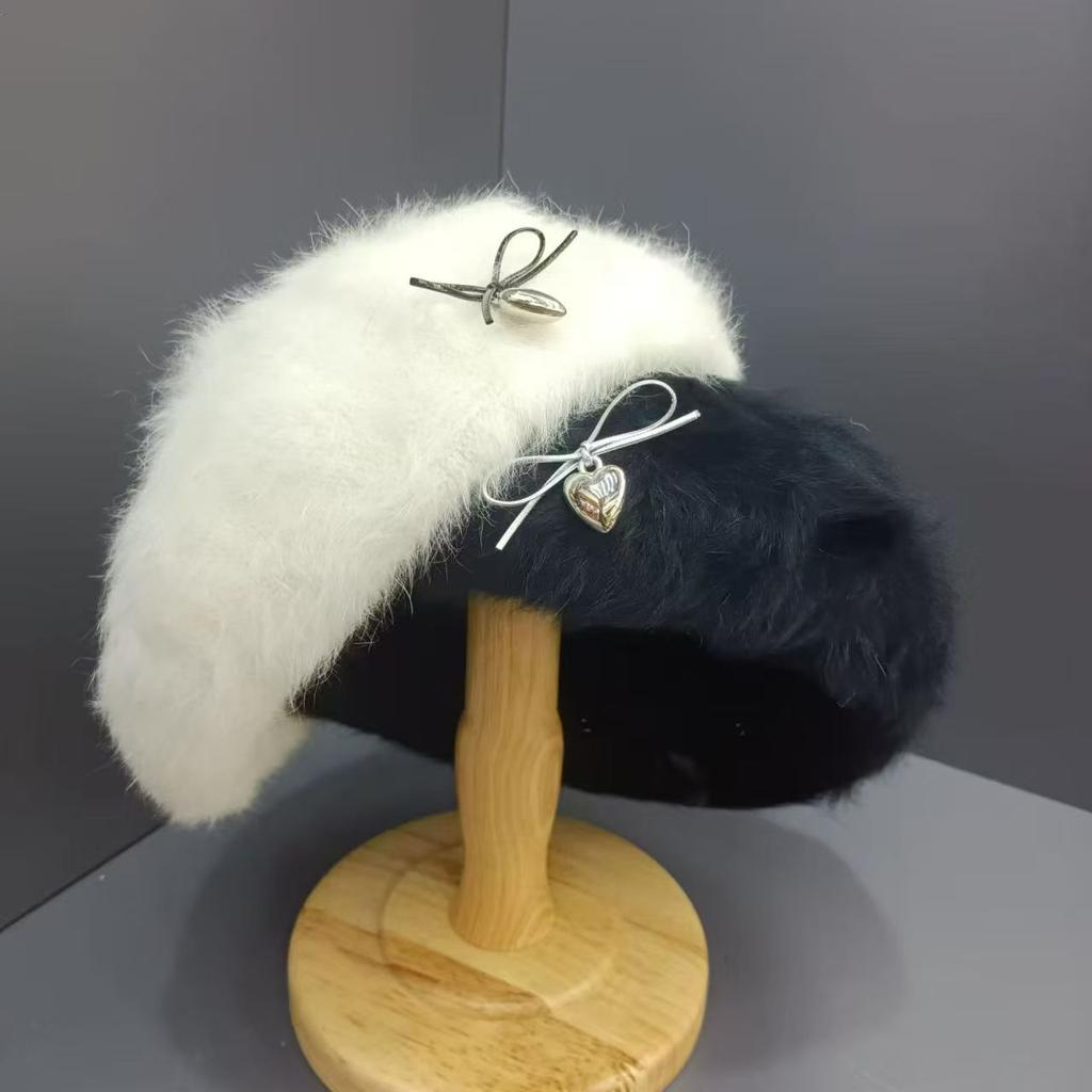 Korean Version of Versatile Bow with Rabbit Fur Backwards Beret White Women's New Winter Sweet and Cute