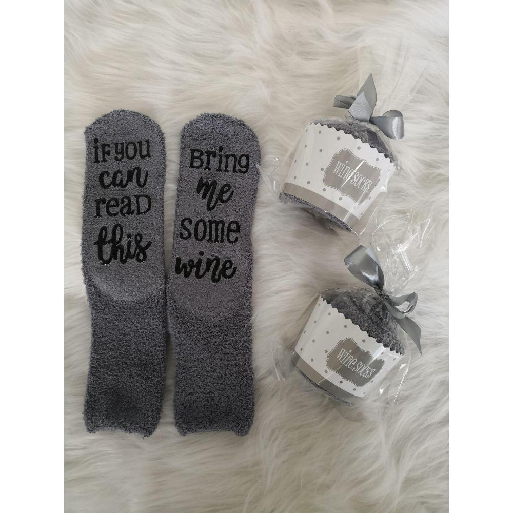 Luxury Fuzzy Wine Socks In Cupcake Gift Packaging Women Winter Fuzzy Plush Slipper Crew Socks Funny Accessory Present for Wife