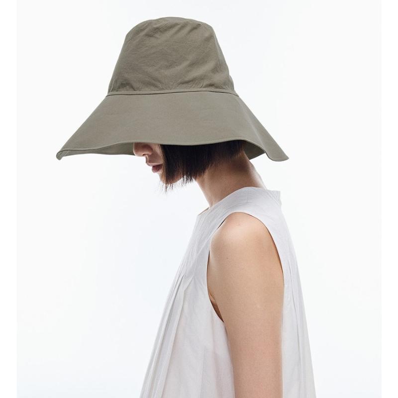 1 Stück Japanischer Damen-Eimerhut mit breiter Krempe, Frühling Sommer Faltbarer Reise-Sonnenhut Faltbar UV, Strand-Trageband Panama-Hüte für den Außenbereich