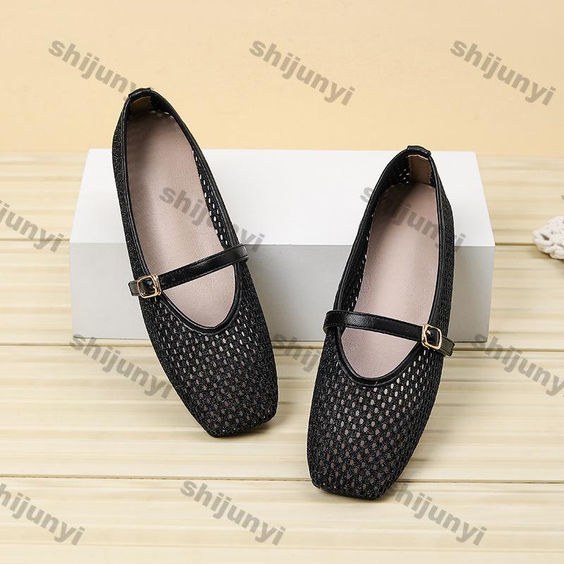 Fashion Buckle Strap Flats Women's 2025 Summer New Fashion Hollow Mesh Mary Jane Shoes Large Size Comfortable Breathable Casual Shoes