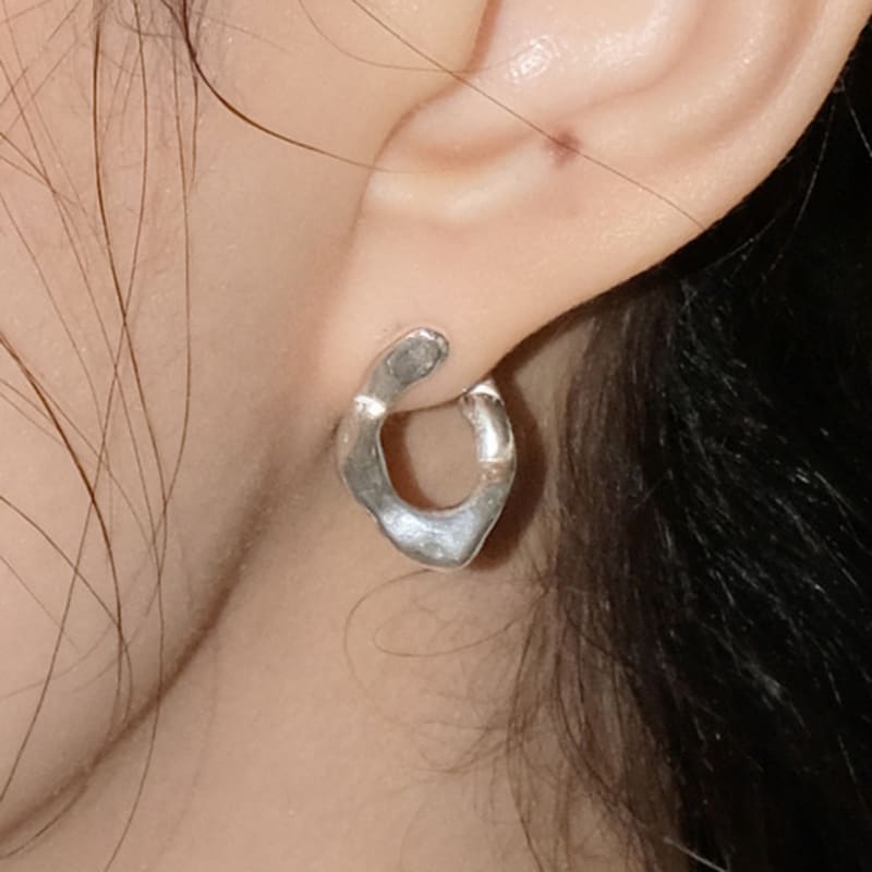 LIMILIMI Wave Earring 02