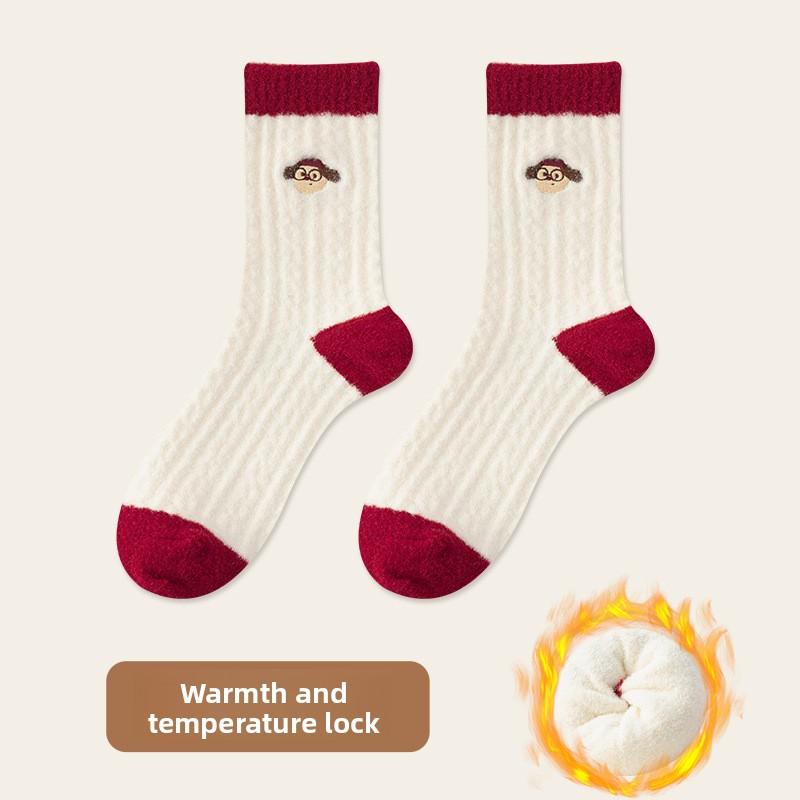 Autumn and Winter Australian Wool Red Sock Children's Striped Mid-calf Socks with Added Padding for Extra Warmth and Insulation in Winter.