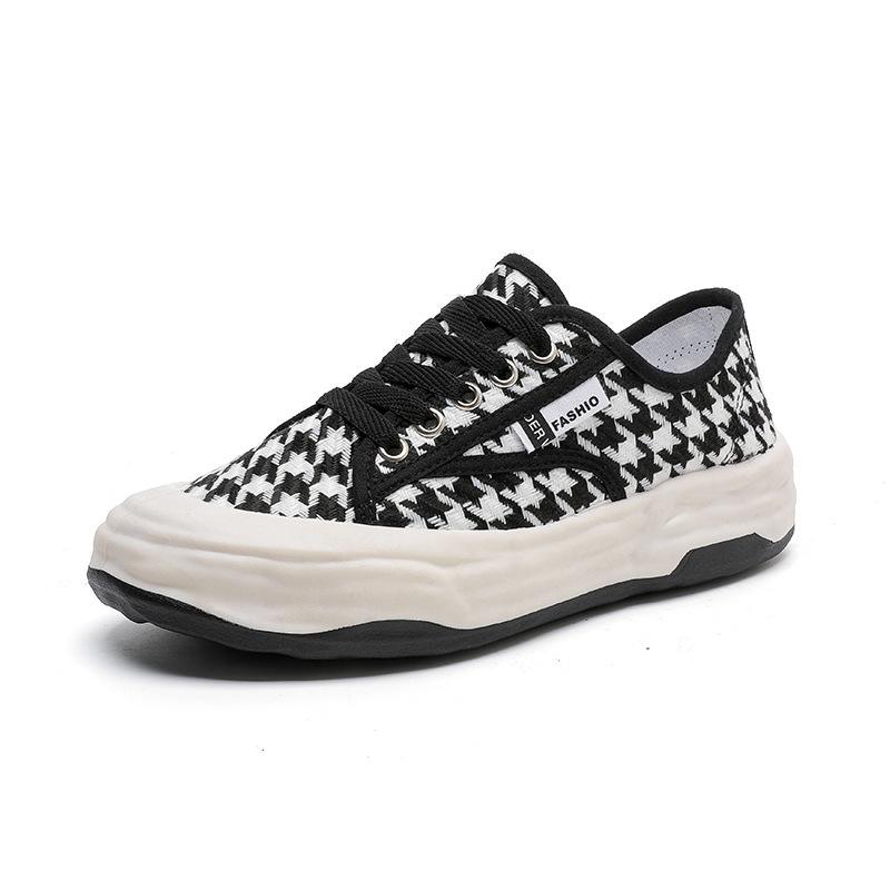 Women's Shoes New Fashionable Korean Version of Breathable Canvas Shoes for Female Students Casual Mesh Trendy Street Clapper Shoes
