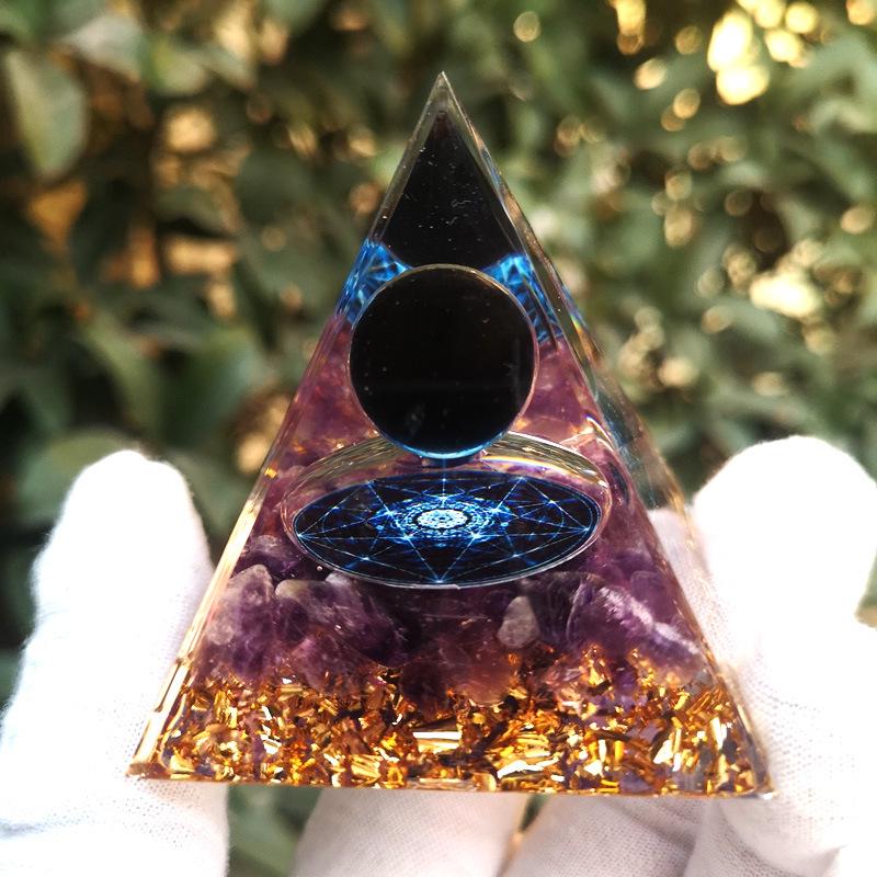 Crystal Crushed Stone 6cm Pyramid Desktop Ornament 5cm