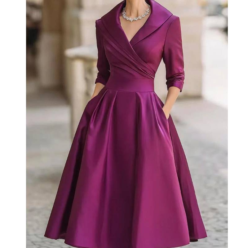Elegantes Satinkleid mit langen Ärmeln und hoher Taille für Business und Streetwear