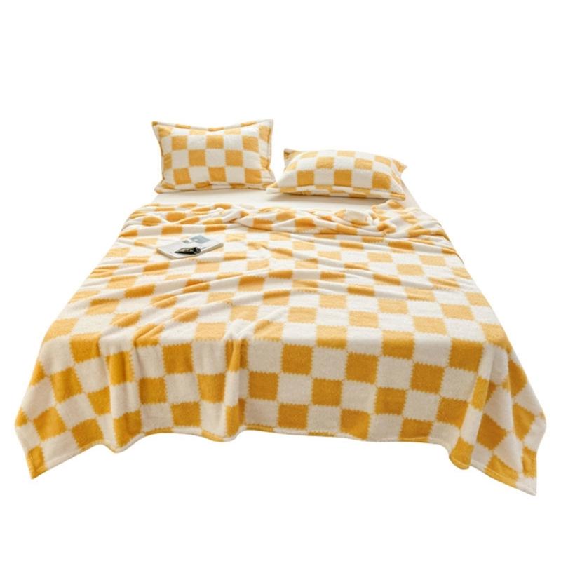 Thick Corals Fleece Grid Blanket Warm Throw for Home Travel Sturdy Machine Washable Polyester