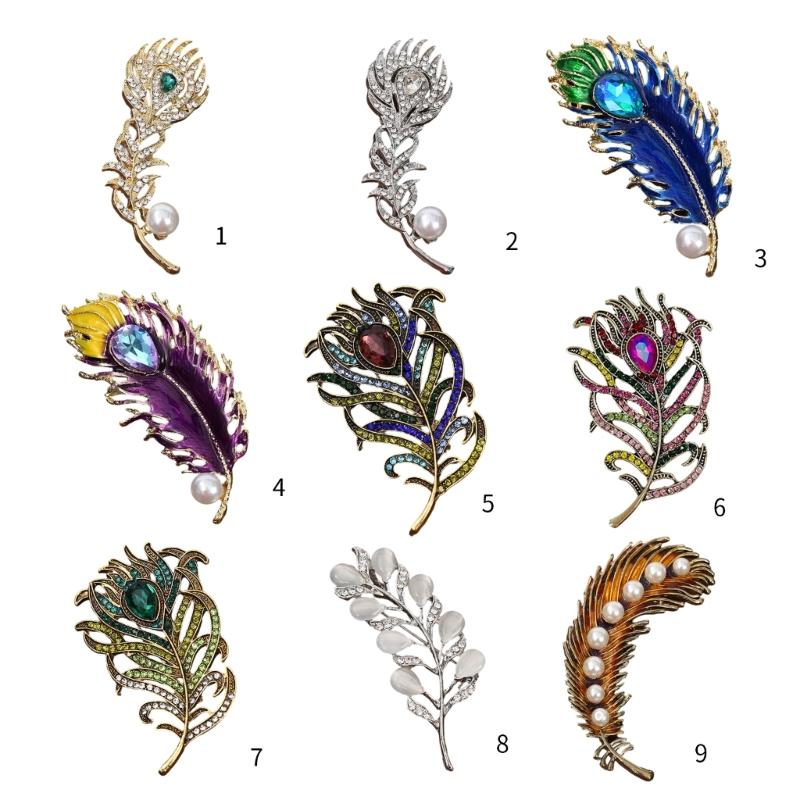 Vintage Style Peacocks Feather Brooch With Shimmering Rhinestones For Formal Event Fashion Clothing Accessories