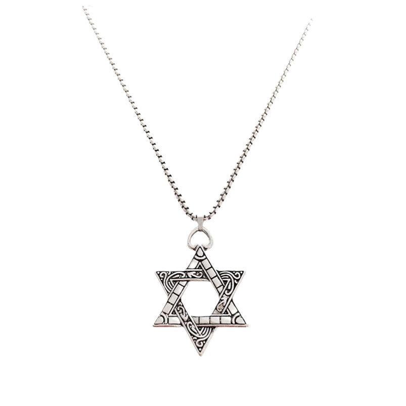 Trendy Hip-Hop Six-Pointed Star Necklace: Unisex Titanium Steel Chain for a Cool, Rustic Korean Style