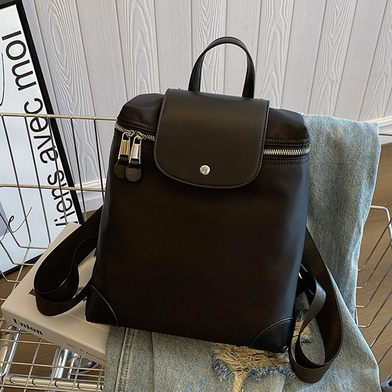 

Рюкзак женский большой емкости 2024 Новая модная повседневная сумка премиум легкий дорожный рюкзак чёрный