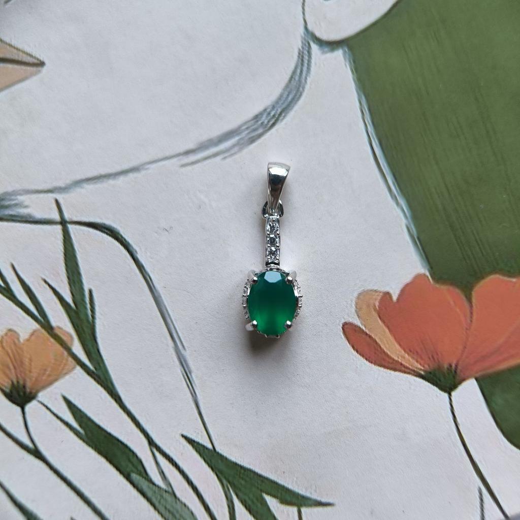 Silver Pendant with Agate (2190042)