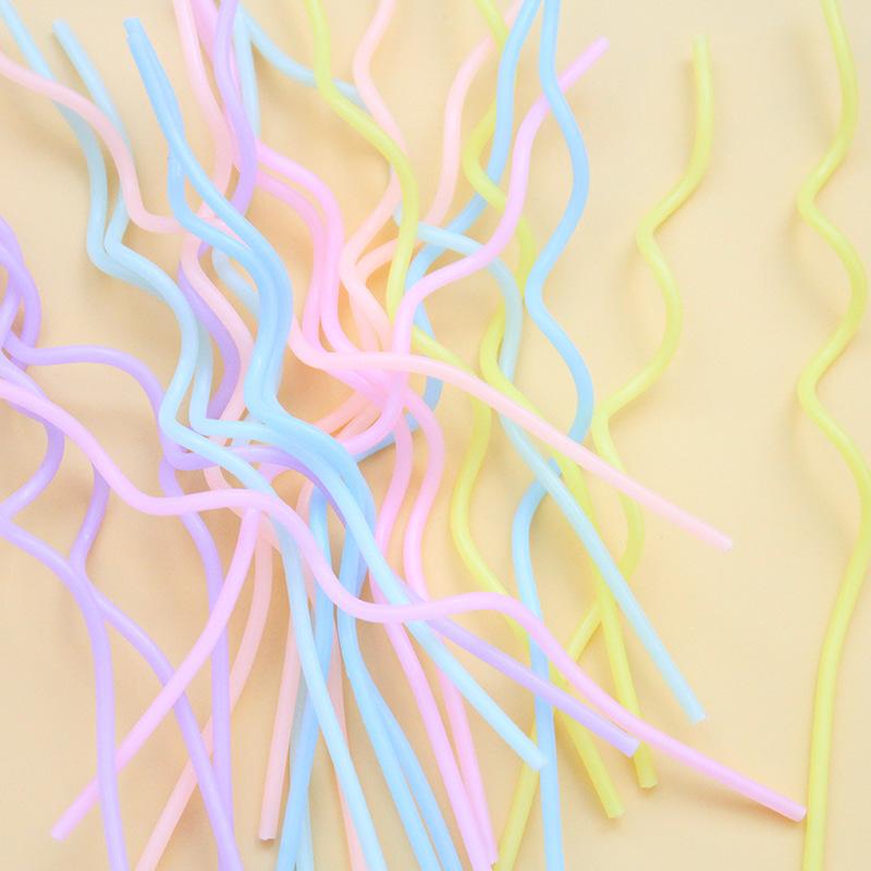 24 Curved Macaron Candles for Birthday, Creative Romantic Party Colored Spiral Candles Without Support