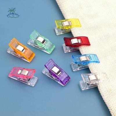 30PCS Quilting Accessories Plastic Sewing Clips Assorted Colors Non-Slip Crocheting Clips Multipurpose Fabric Clips DIY Projects
