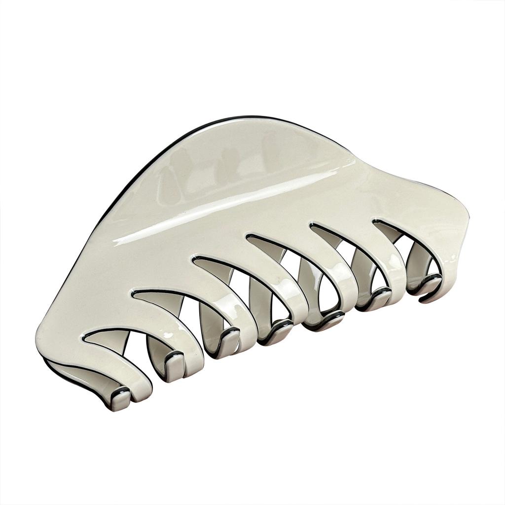 Hair Acetate Premium Claw Clip In Classic White And Black For Chic Hairdos Everyday