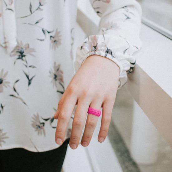 Women Men Flexible Silicone Wedding Ring Outdoor Sports Gym Band Fashion Gift