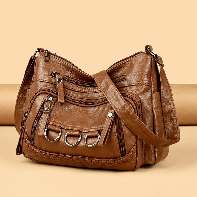 Dámská taška z měkké kůže Nová módní a všestranná Středního věku a starší matky Jedna taška Taška přes rameno Crossbody taška Ležérní cestovní batoh